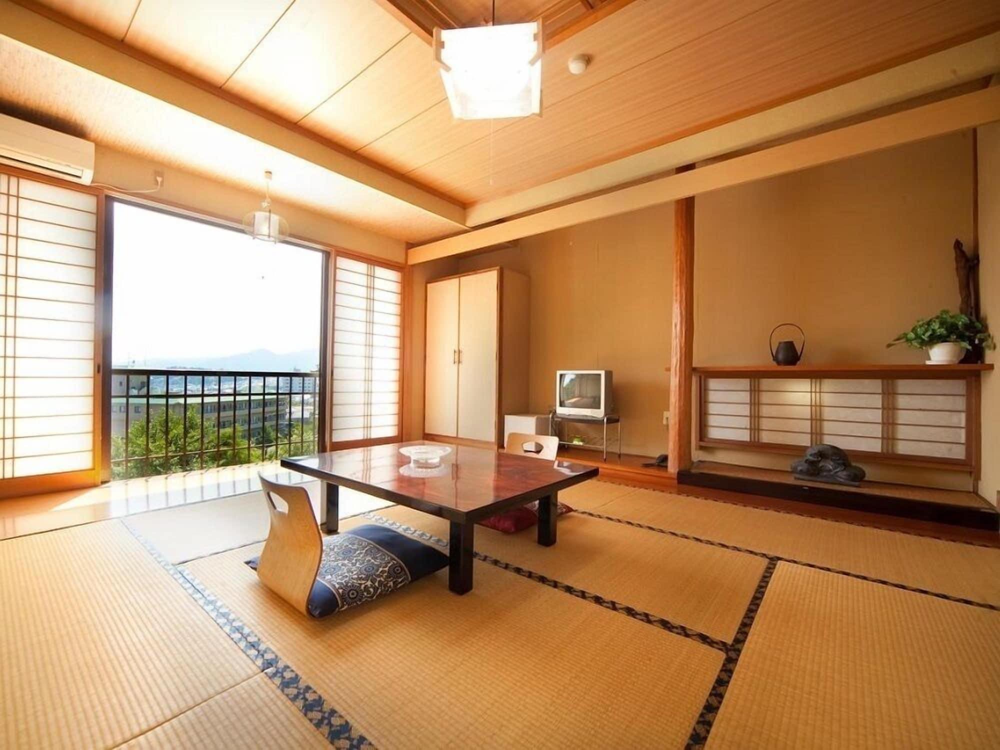 Yumoto Miyoshi Hotell Beppu Exteriör bild