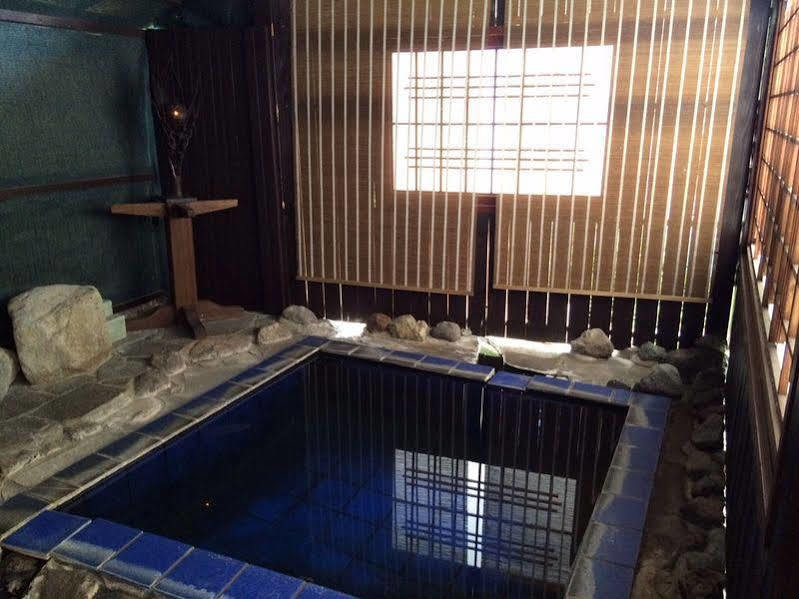Yumoto Miyoshi Hotell Beppu Exteriör bild