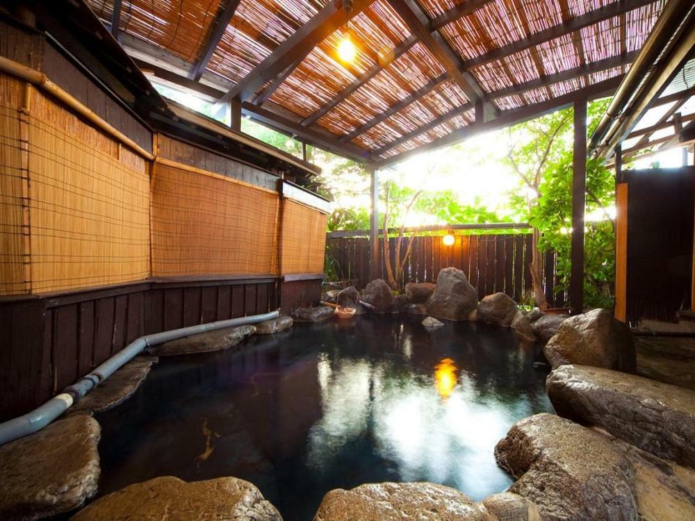 Yumoto Miyoshi Hotell Beppu Exteriör bild