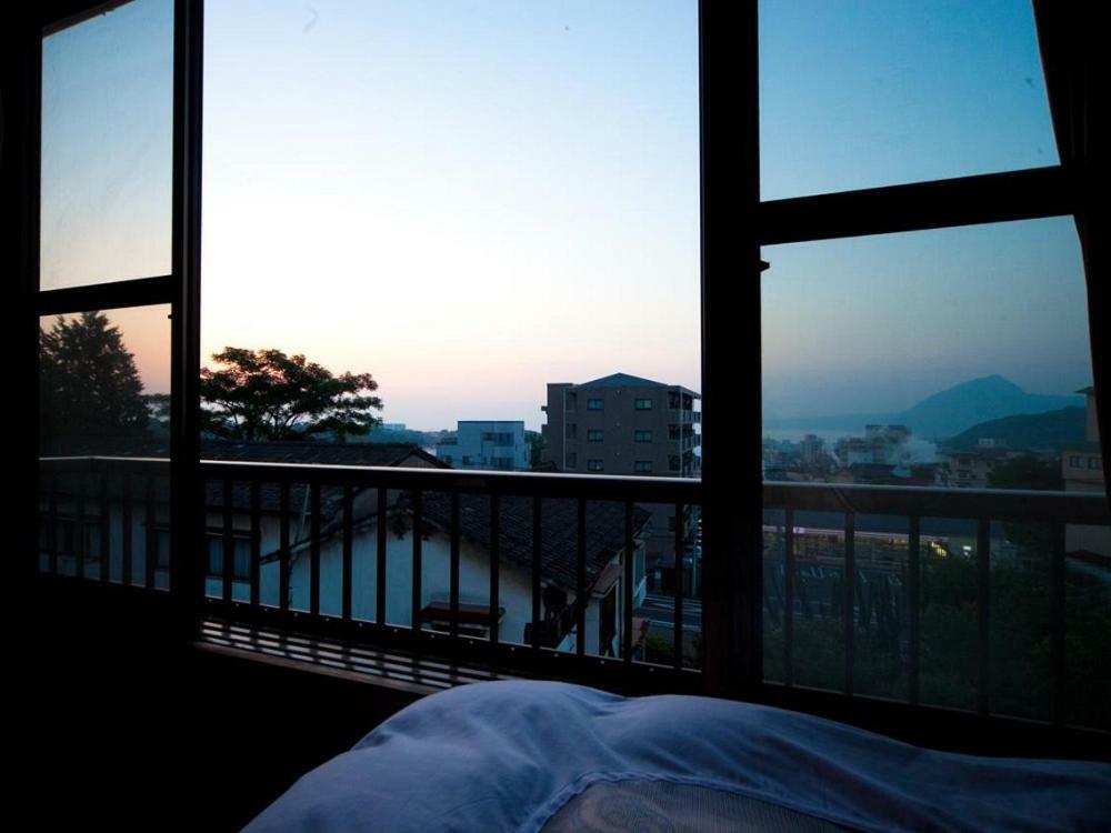 Yumoto Miyoshi Hotell Beppu Exteriör bild